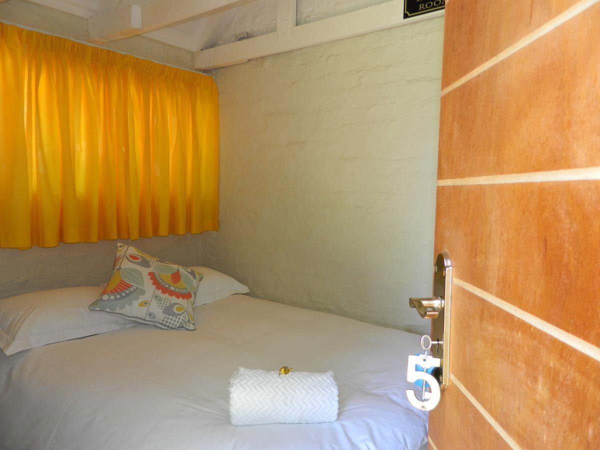 Guest House Gabby Klerksdorp Ngoại thất bức ảnh