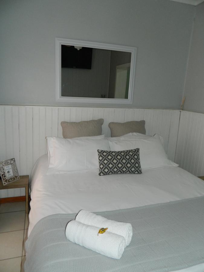 Guest House Gabby Klerksdorp Ngoại thất bức ảnh