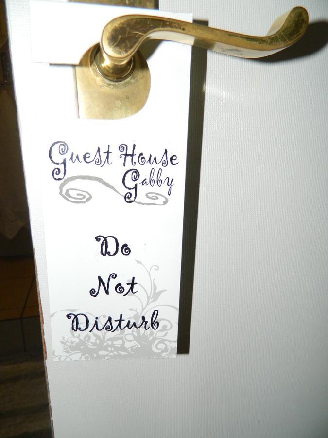Guest House Gabby Klerksdorp Ngoại thất bức ảnh