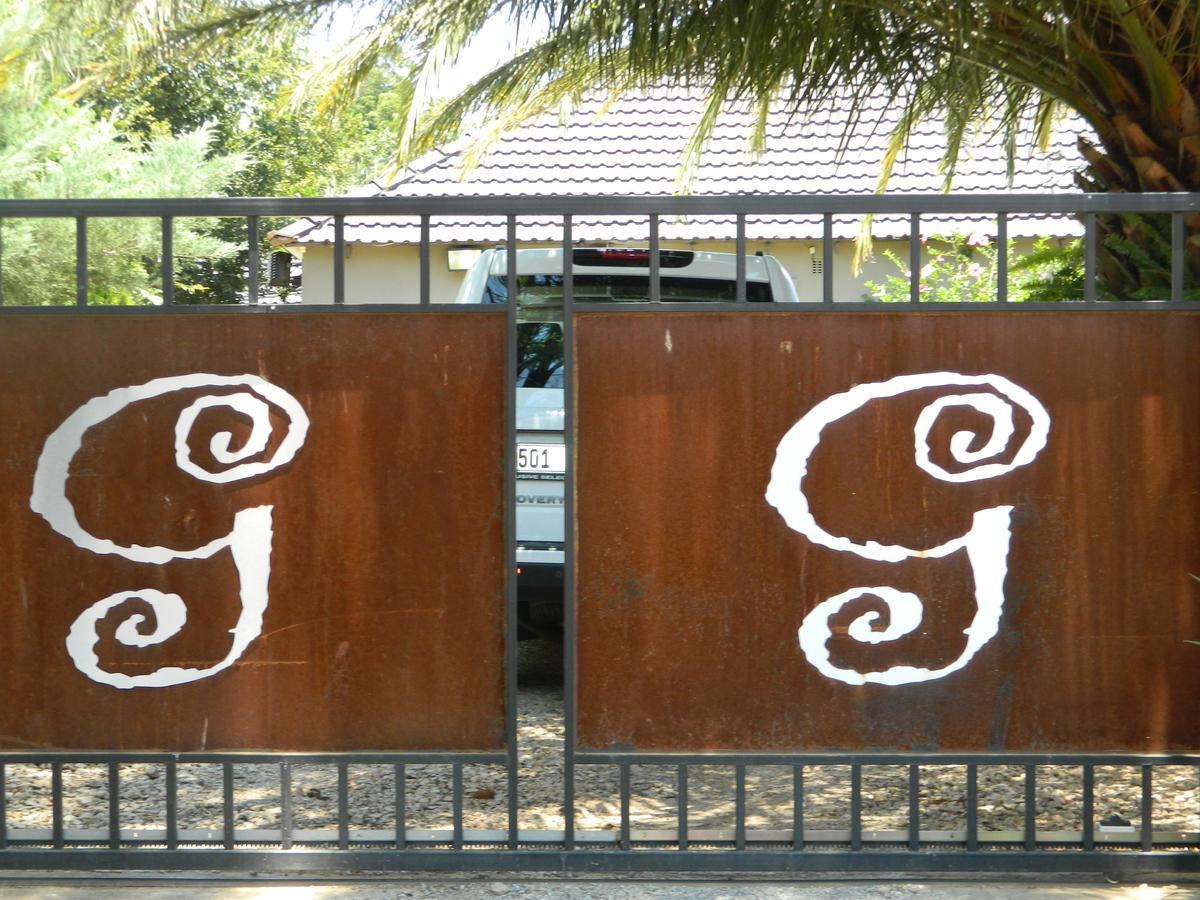 Guest House Gabby Klerksdorp Ngoại thất bức ảnh